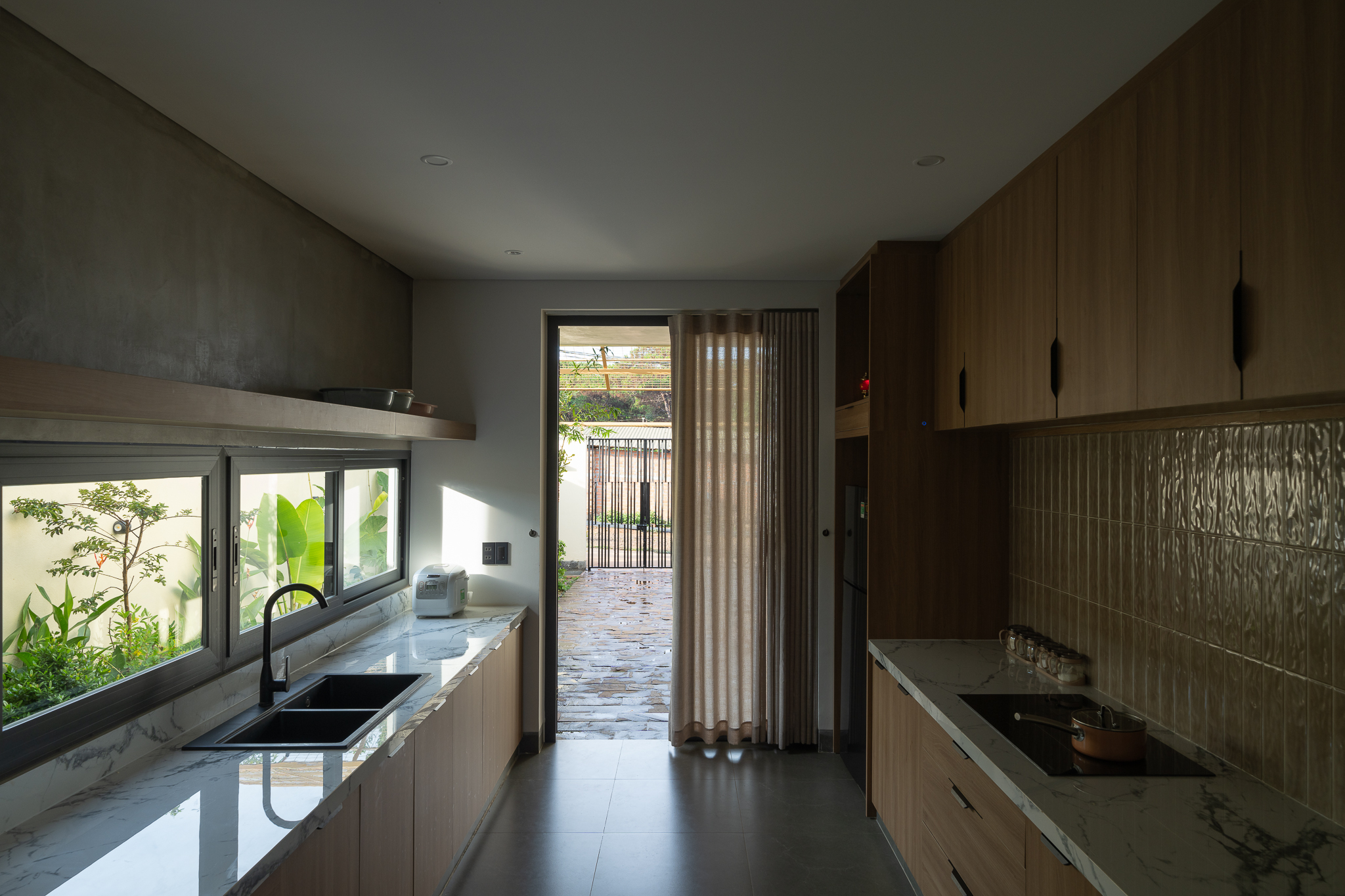 Tổ ấm nhỏ của gia đình 3 người khiến nhiều người mê mẩn-6