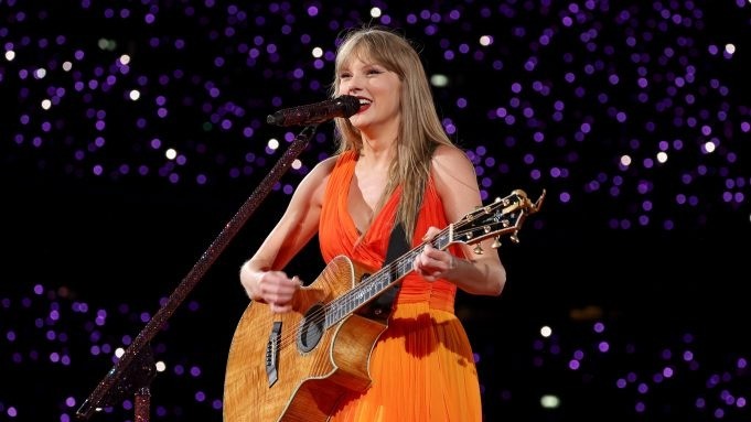 Taylor Swift khiến nội bộ Chính phủ Anh lục đục-1