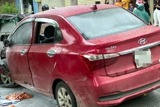 Cách bán ô tô không may bị tai nạn