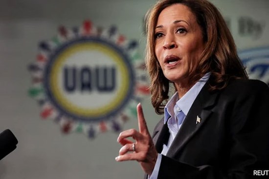 Bà Kamala Harris và