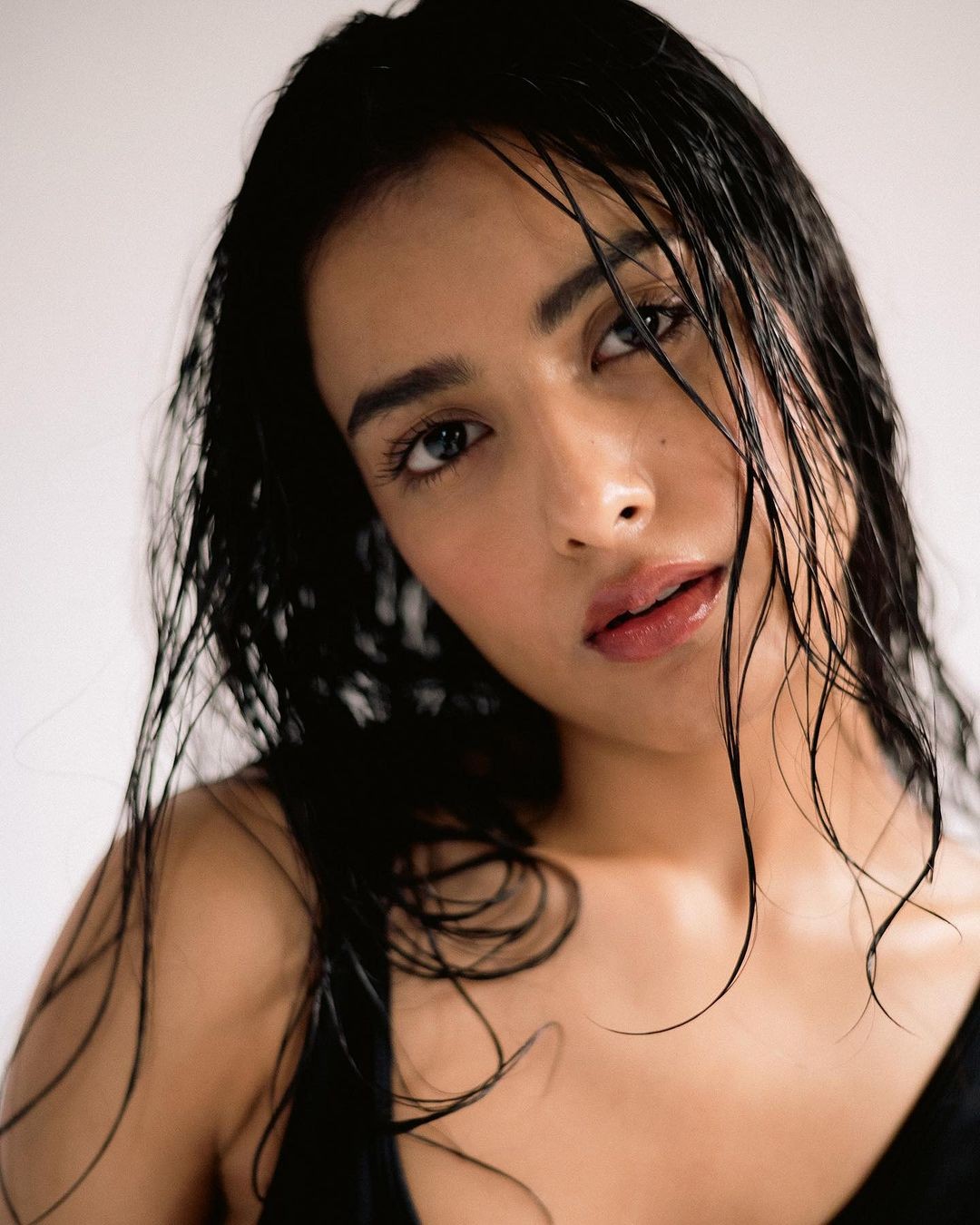 Nhan sắc Hoa hậu Ấn Độ 2024-2