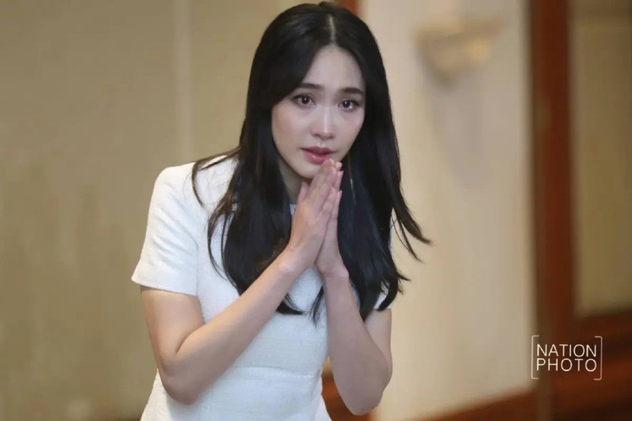 Nữ diễn viên vừa bị bắt: Làm giám đốc 9 công ty, bố là thị trưởng-4