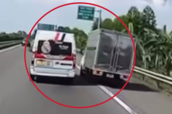 Xác minh tài xế lái xe 16 chỗ chèn ép ô tô tải trên cao tốc Nội Bài - Lào Cai