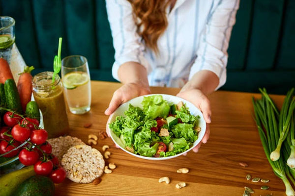 Chị em U50 cần biết điều này để phòng ngừa loãng xương tuổi mãn kinh, tiền mãn kinh-3