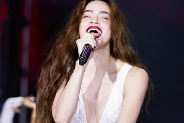 Hồ Ngọc Hà - Kim Lý lãng mạn giữa khung cảnh mùa thu đẹp như tranh ở Hàn Quốc-9