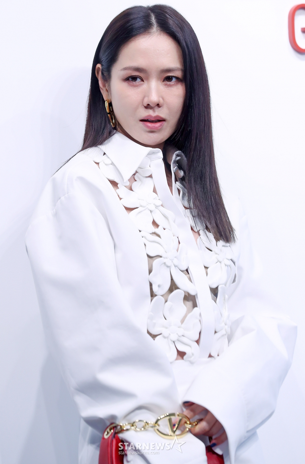 4 kiểu tóc layer trẻ trung và năng động dành cho độ tuổi ngoài 40-2