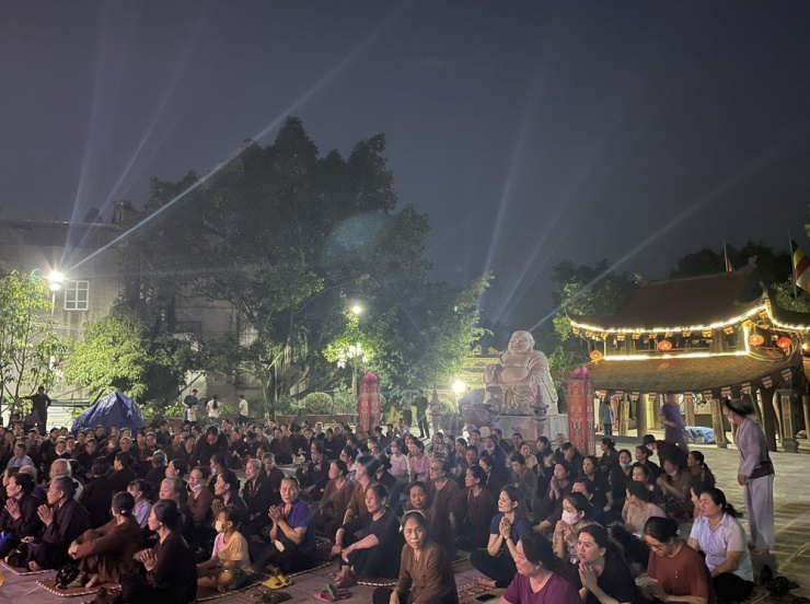 Cận cảnh Bảo vật quốc gia trong chùa Phổ Quang 800 tuổi vừa bị hỏa hoạn-4