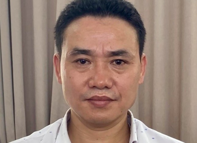 Giai đoạn hai vụ ‘chuyến bay giải cứu’: Ba cựu phó giám đốc sở nhận hối lộ bao nhiêu tiền?-2