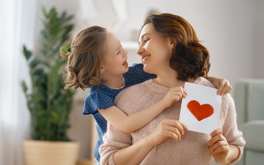 Tình thương nhiệm màu của mẹ-1