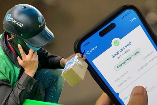 Nở rộ chiêu giả mạo shipper để lừa đảo, cảnh sát chỉ cách 'phá bẫy'