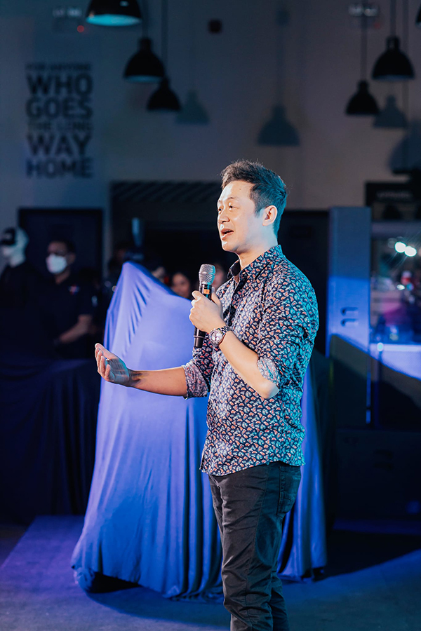 Sau đổ vỡ, nam MC nổi tiếng của VTV tái hôn với vợ trẻ có cuộc sống kín tiếng-3