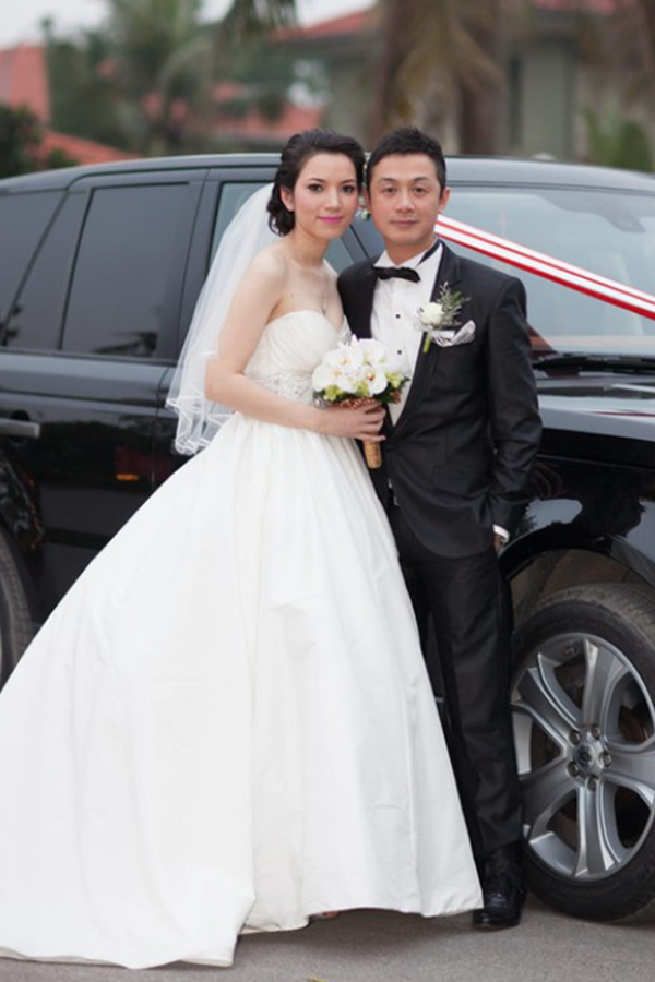 Sau đổ vỡ, nam MC nổi tiếng của VTV tái hôn với vợ trẻ có cuộc sống kín tiếng-7