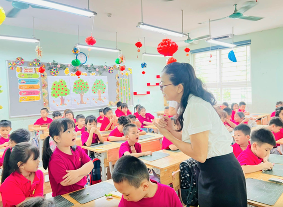 Bảng lương giáo viên các cấp mới nhất hiện nay-1