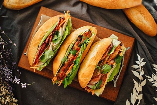 Bánh mì ngon đến mấy những người này cũng chớ dại ăn kẻo 