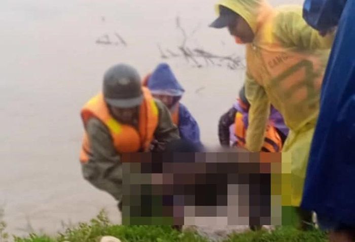 Tìm thấy thi thể thanh niên xung kích ở Quảng Bình bị nước lũ cuốn trôi-1