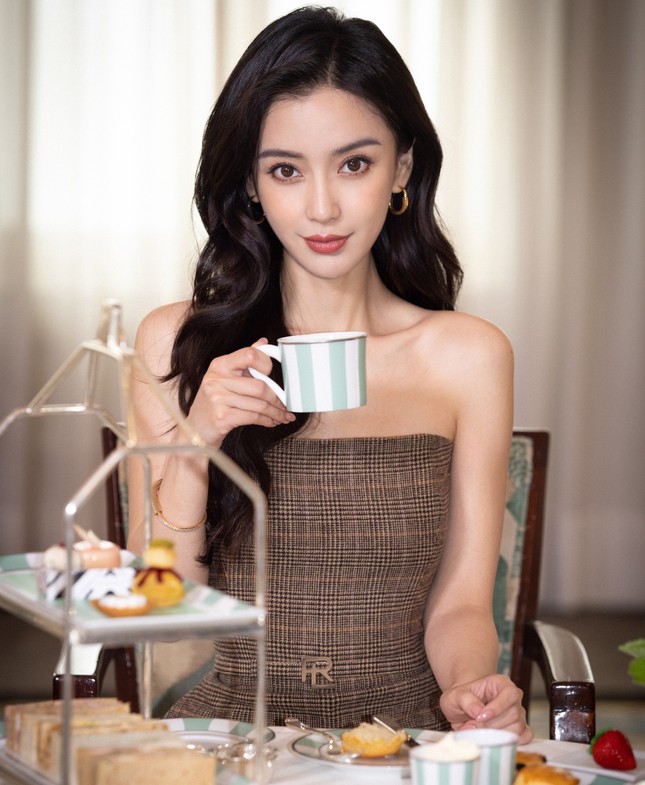 Huỳnh Hiểu Minh đang cứu Angelababy?-5