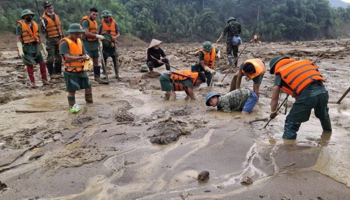 Làng Nủ, chuyện chưa kể : Sốc khi đặt chân đến Làng Nủ-1