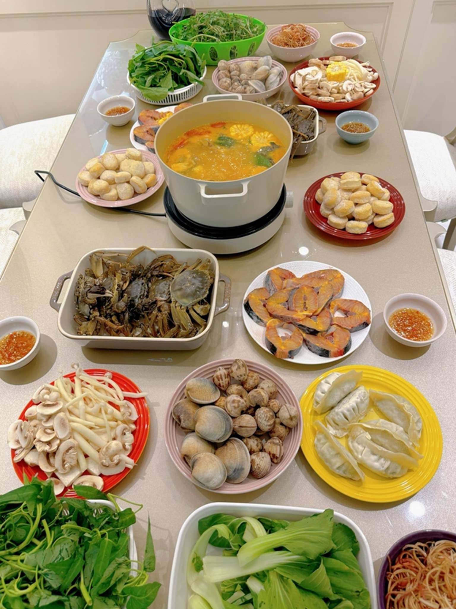 Bí quyết làm nước lẩu ngọt không cần hầm xương, ngon như ngoài hàng của MC Diệp Chi-7