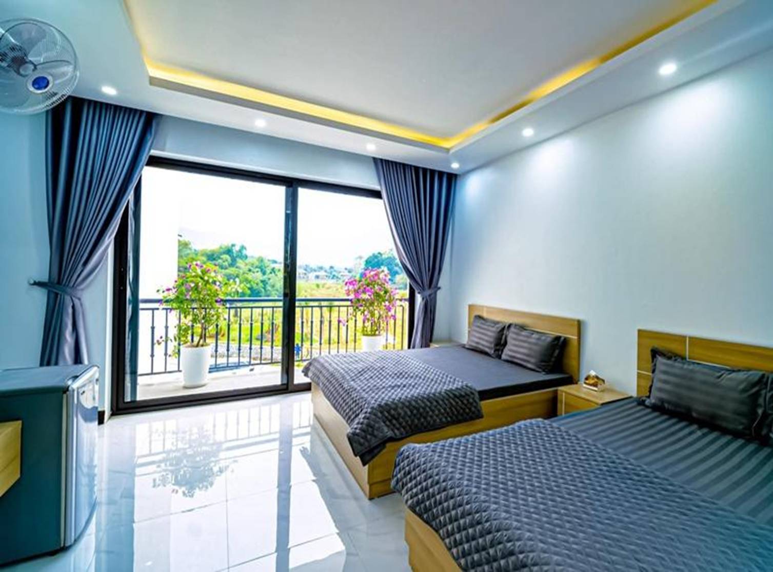 Quân A.P lên tiếng về tin đồn có con, tiết lộ toàn cảnh căn villa rộng 3.500m2 ở Hà Nội của gia đình-28