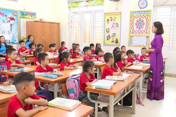 Thanh Hoá: Thiếu giáo viên và kinh phí, nhiều môn học phải tạm dừng-2