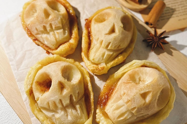 Bạn trẻ hốt bạc nhờ dịch vụ hóa trang Halloween đến khuya-13