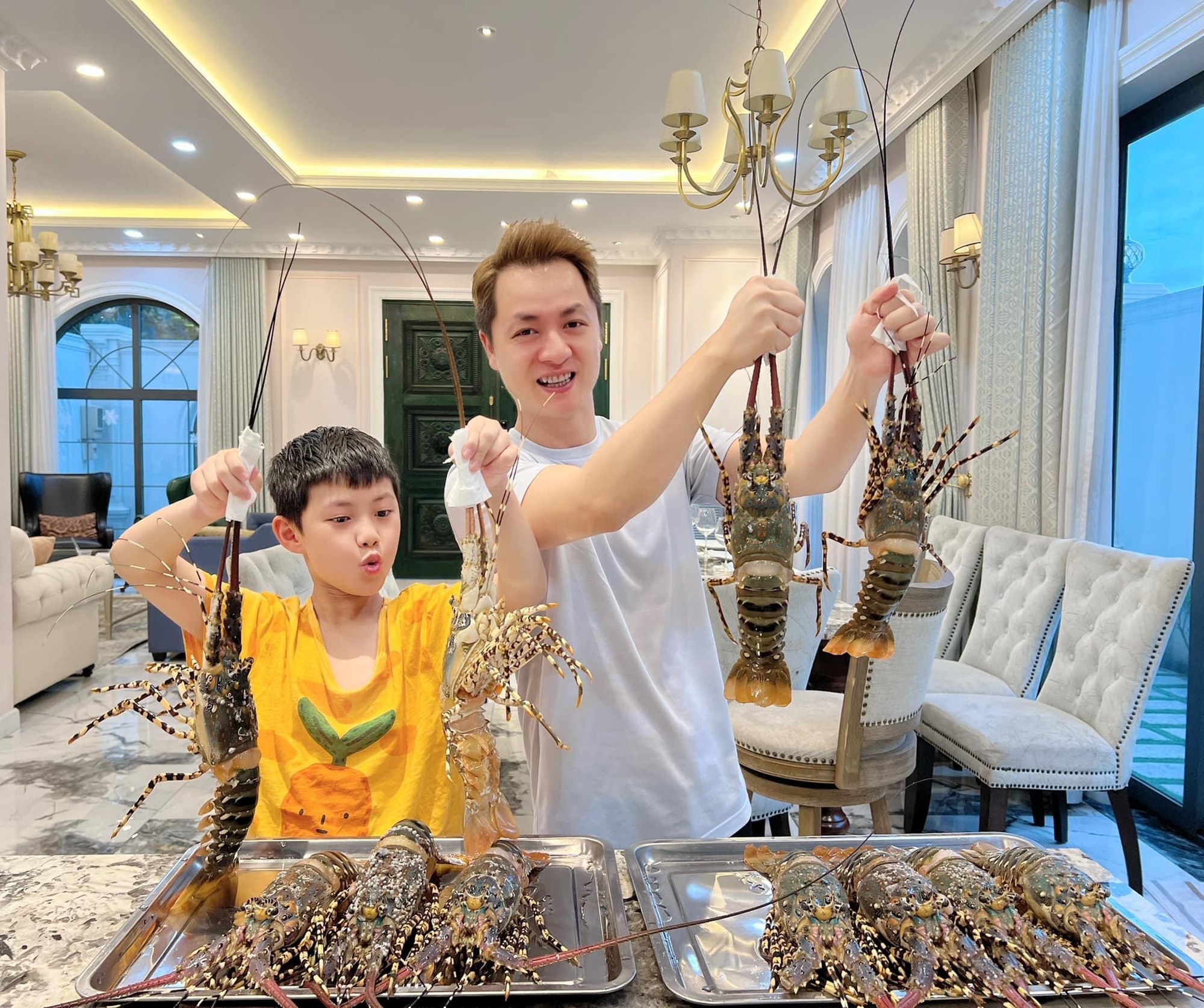 Anh tài Đăng Khôi và vợ khoe nơi đặc biệt nhất trong biệt thự triệu đô-14