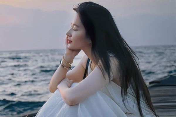 Bức ảnh không chỉnh sửa của Lưu Diệc Phi-10