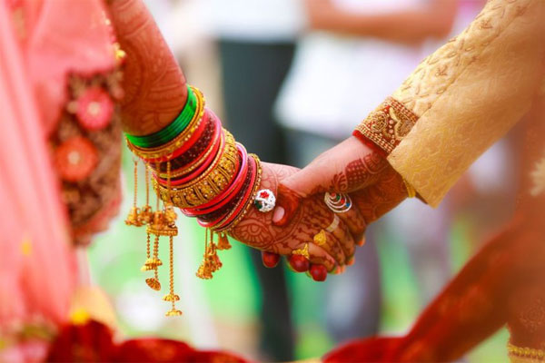 Con rể bất an khi phát hiện bí mật trong quá khứ của mẹ vợ-2