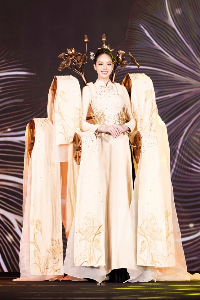 Miss International 2024: Hoa hậu Thanh Thủy đẹp tựa nữ thần trong ảnh Glamshot-7