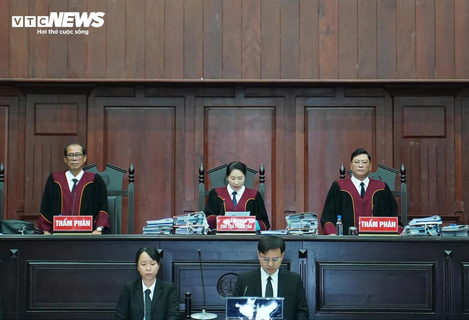 Bị cáo Trương Mỹ Lan hầu toà phúc thẩm xin giảm án tử hình-1