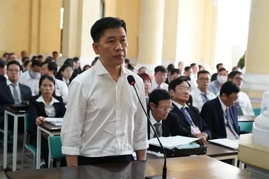 Lời trần tình của cựu tổng giám đốc SCB: Khoản nợ phình to như 'cơn lũ cuốn sạch mọi thứ'