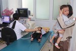 Công an Lai Châu vào cuộc vụ 20 trẻ mầm non nghi ăn nhầm thuốc diệt chuột-2