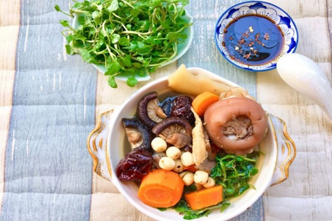 Vì sao người xưa khuyên trồng cây này trước cửa? Phụ nữ trong nhà cần lưu ý-9