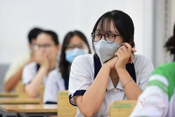 Cẩn thận trắng tay ở câu hỏi trắc nghiệm môn Toán thi tốt nghiệp THPT-2