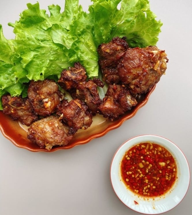 Cách làm sườn nướng bằng nồi chiên không dầu-1