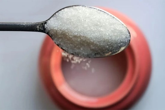 Tránh xa bệnh mãn tính nhờ hạn chế gia vị quen mặt này trong 1.000 ngày đầu đời