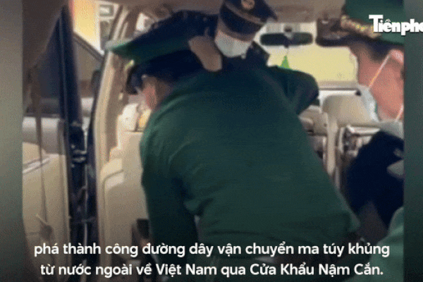 Video lực lượng chức năng tháo ghế tìm 7 yến ma túy cất giấu trong ô tô