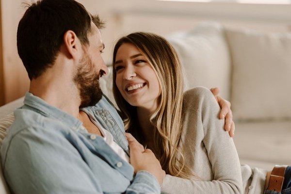 Bị bắt quả tang ngoại tình, cả chồng và mẹ chồng đều xông lên bảo vệ kẻ thứ 3 khiến vợ đứng hình-3