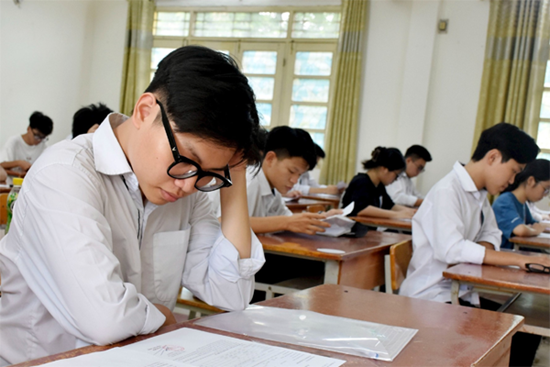 Ra đề theo chương trình mới: Đừng sáng tạo quá đà!