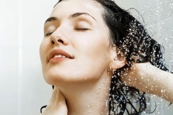 Gội đầu nhiều tóc có nhanh dài?