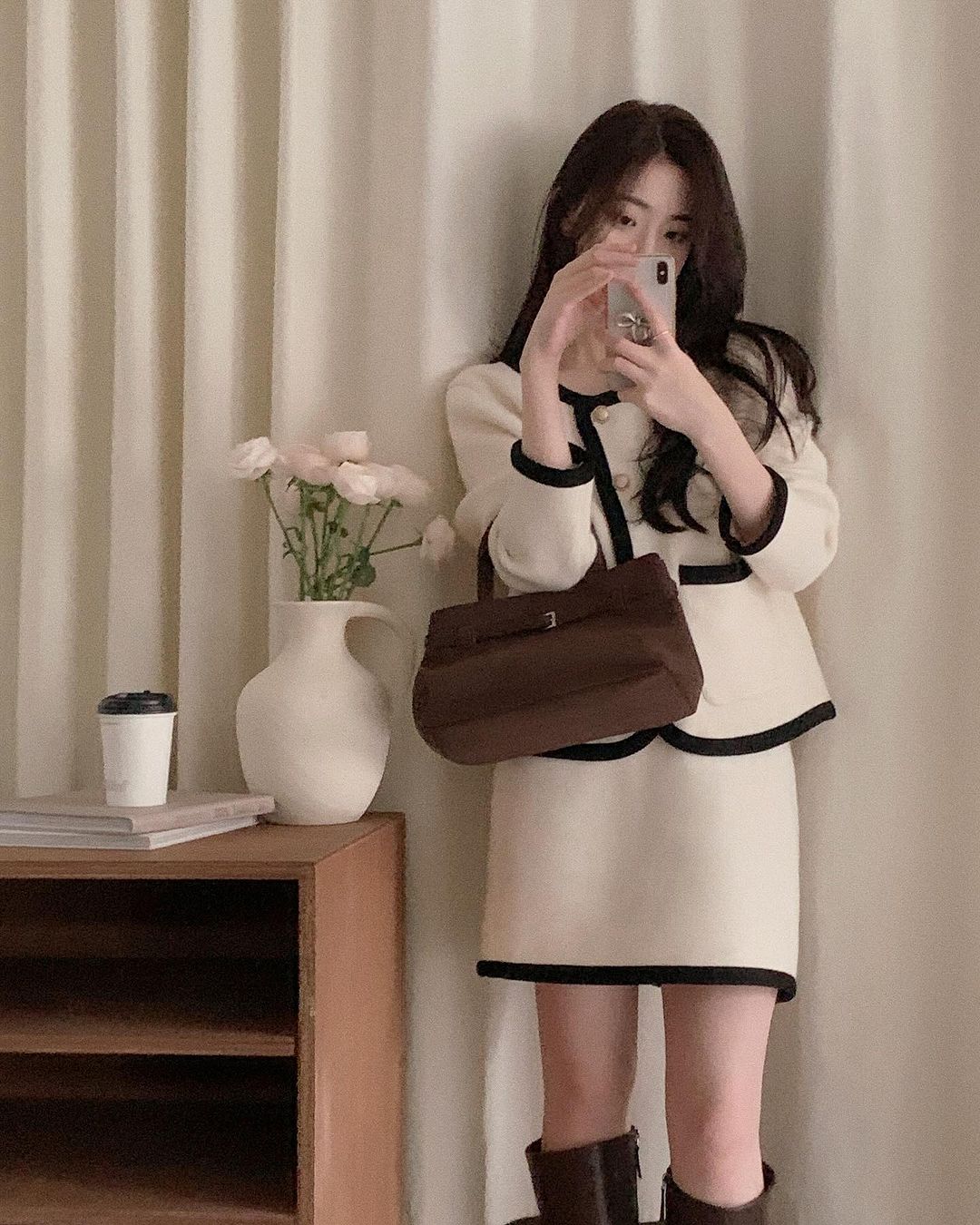 Kiểu áo khoác tôn dáng, thanh lịch đang được phái đẹp yêu thích-7