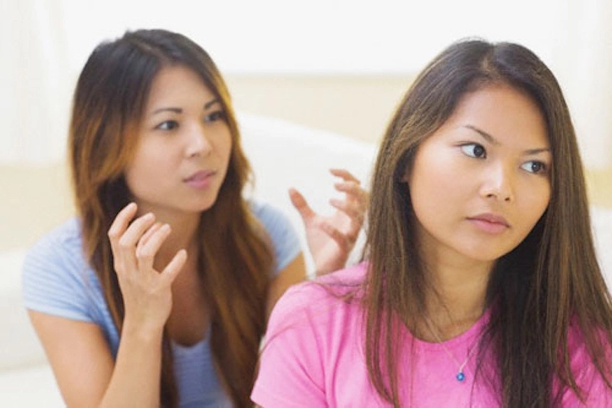 Cha mẹ sao cứ phải áp đặt chuyện kết hôn của con cái?-1