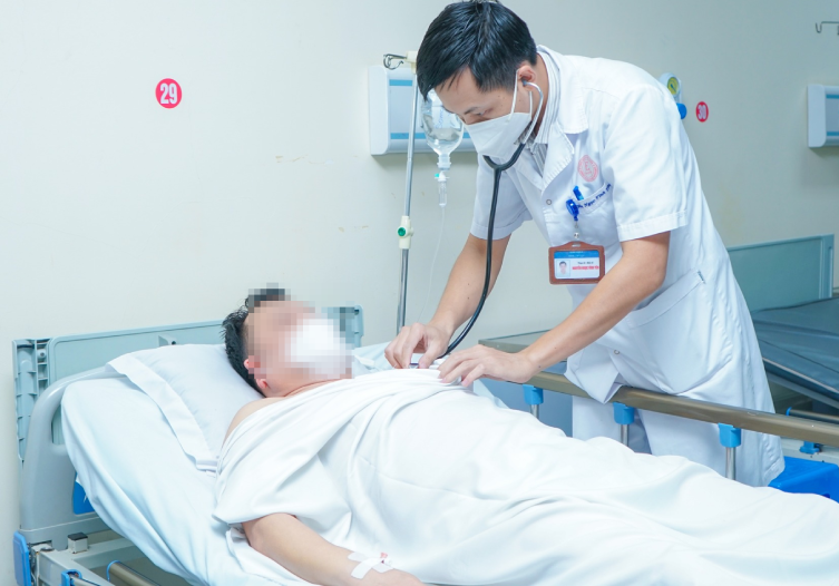 Người đàn ông Hà Nội gây tai nạn vì bị đột quỵ khi lái xe-1