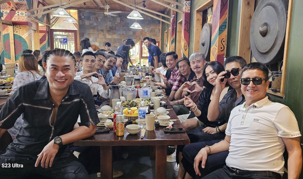 Dàn diễn viên hùng hậu chính thức chia tay phim Độc đạo-3