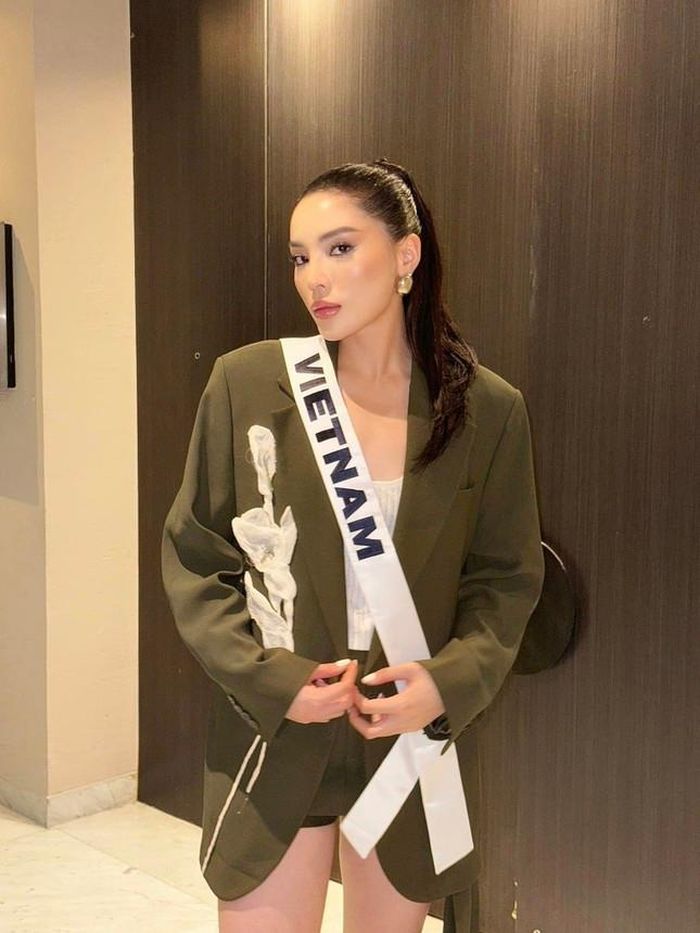 Miss Universe 2024: Hoa hậu Kỳ Duyên mặc trùng đồ với người đẹp Hàn Quốc-1