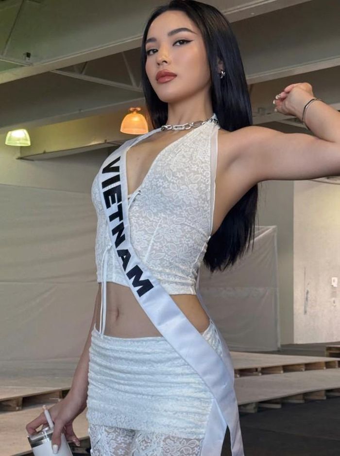 Miss Universe 2024: Hoa hậu Kỳ Duyên mặc trùng đồ với người đẹp Hàn Quốc-9