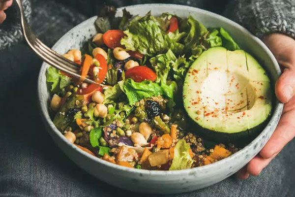 Nhập viện cấp cứu sau khi rắc kháng sinh vào vết thương-2