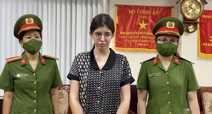 Công an TPHCM thông tin vụ khởi tố, bắt giữ ca sĩ Chi Dân và người mẫu An Tây-5