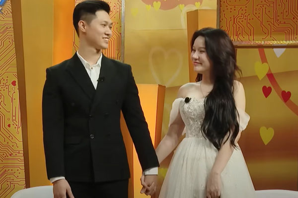 Từ chối bấm nút hẹn hò, cô gái nói 2 câu làm anh chàng chưa yêu ai xúc động-3