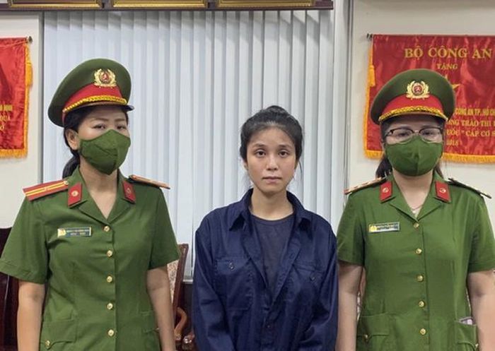 Cô tiên từ thiện Trúc Phương giàu có cỡ nào trước khi bị bắt?-1